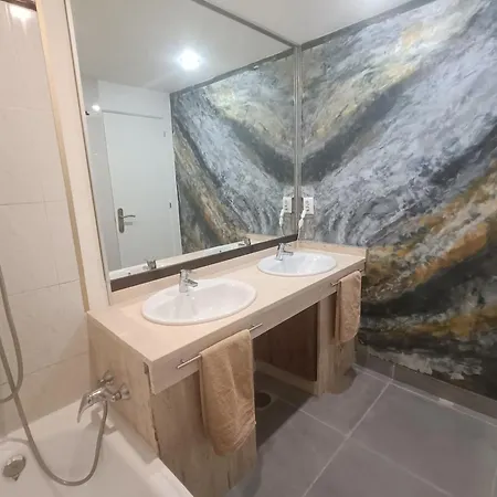 Club Paraiso Апартаменты *