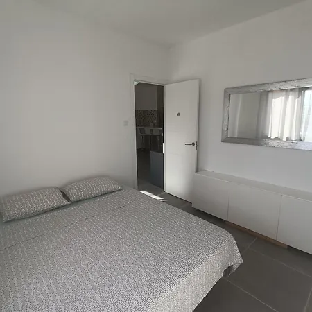 Club Paraiso * Адехе